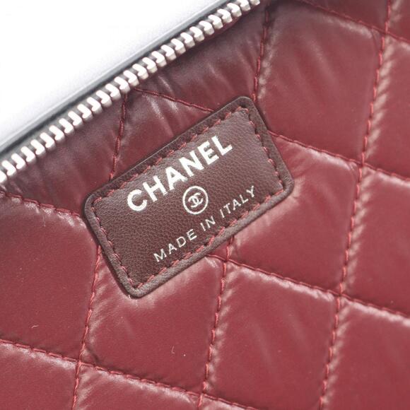 CHANEL Matelasse Handbag, Lambskin Leather, - Picture 4 of 9